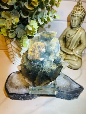 Gorgeous Blue Zoning Beijing Fluorite